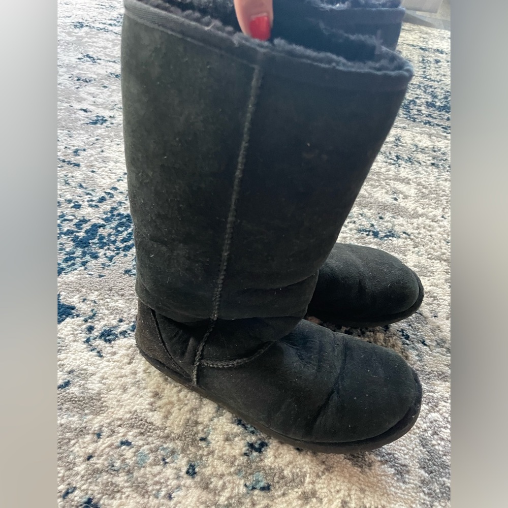 UGG Australia Women 5815 Classic Tall BLACK Suede Sheepskin Boots Size 9 EU 7.5